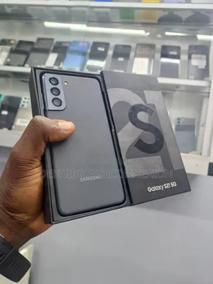 Photo - Samsung Galaxy S21 5G 256 GB Gris