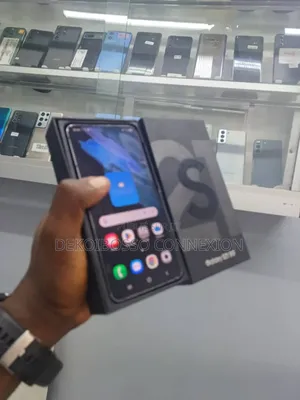 Samsung Galaxy S21 5G 256 GB Gris