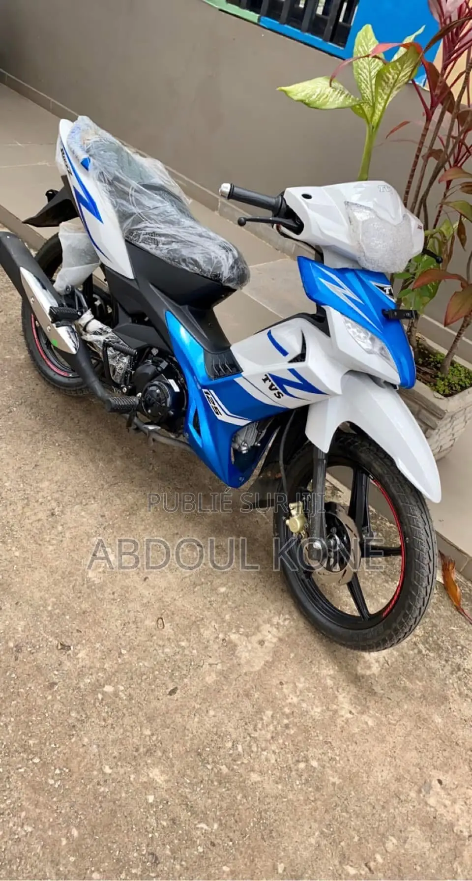 Neuf TVS Autre 2023 Bleu