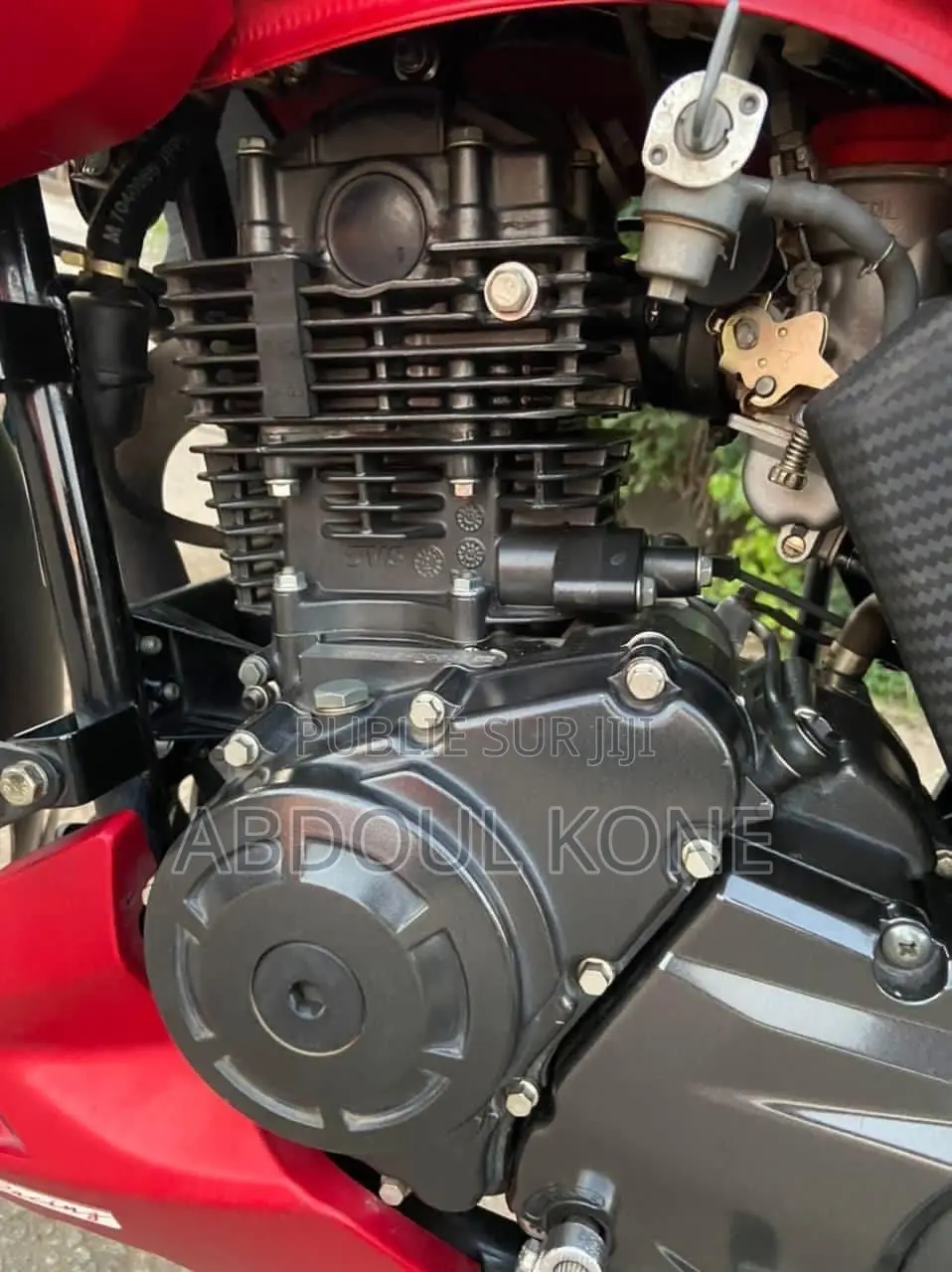 Neuf TVS Apache 180 RTR 2022 Rouge