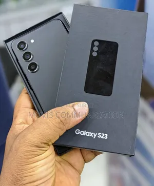 Photo - New Samsung Galaxy S23 128 GB Gris