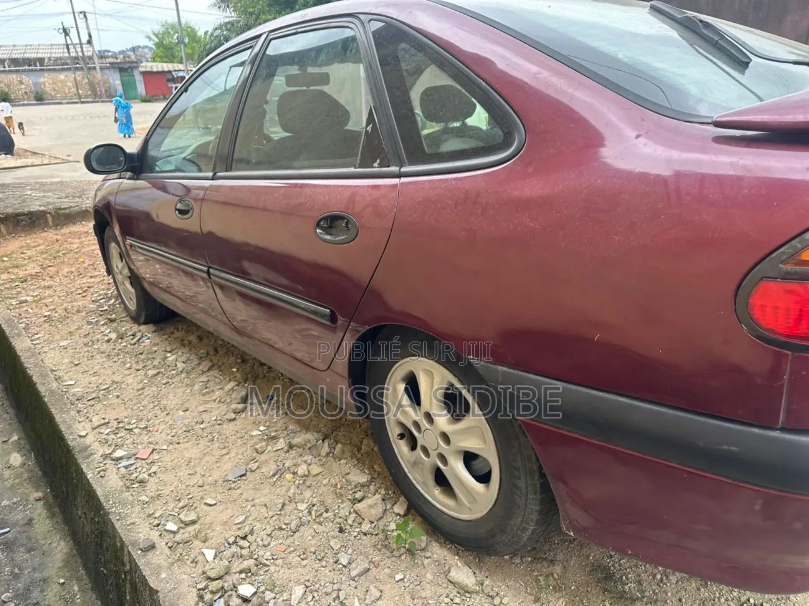 Renault Laguna II 1.6 Saloon 2000 Marron
