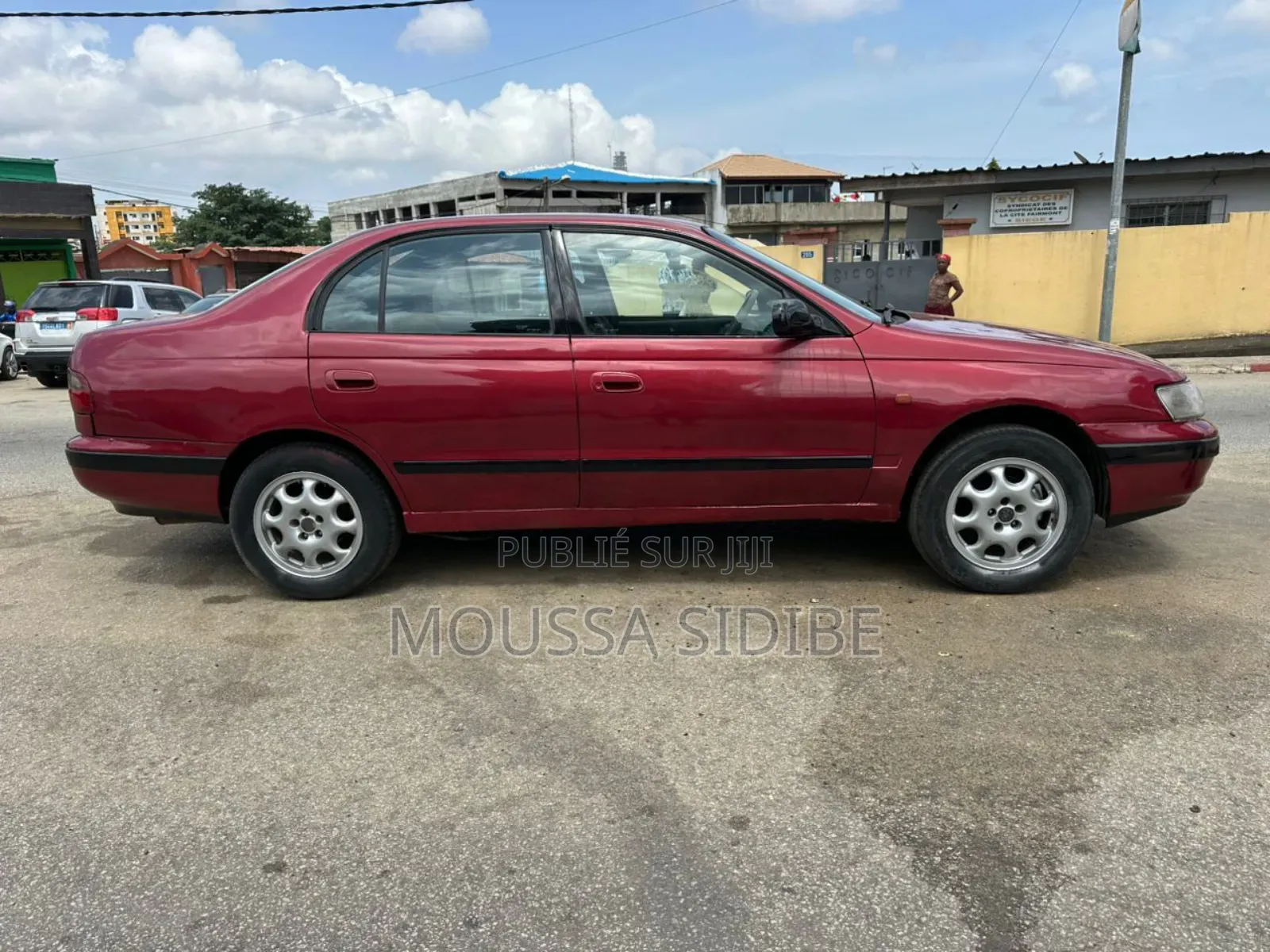 Toyota Corolla 1.9 D Sedan 2000 Rouge