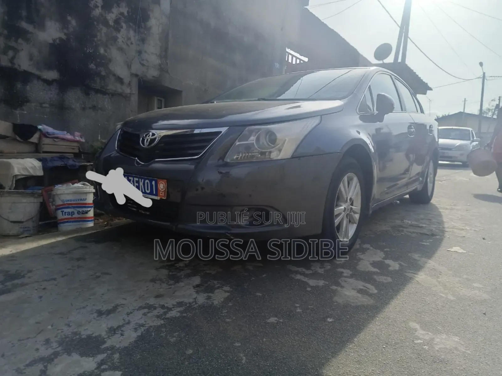 Toyota Avensis 2.0 Advanced 2011 Gris