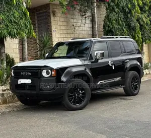 Toyota Land Cruiser Prado 2.4 Petrol 2025 Noir Mat