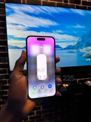 Photo - New Pomme iPhone 14 Pro 128 GB Autre