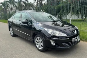 PEUGEOT 408 2021 Noir
