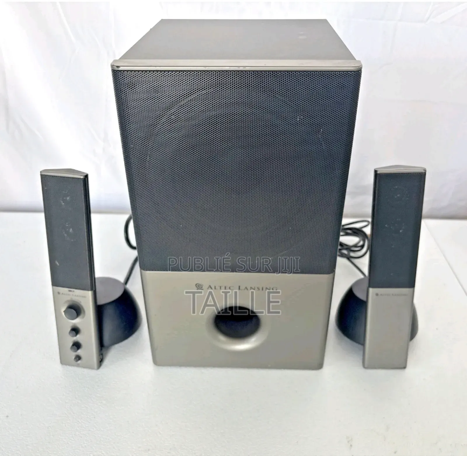 Caisson De Basse ( Subwoofer )