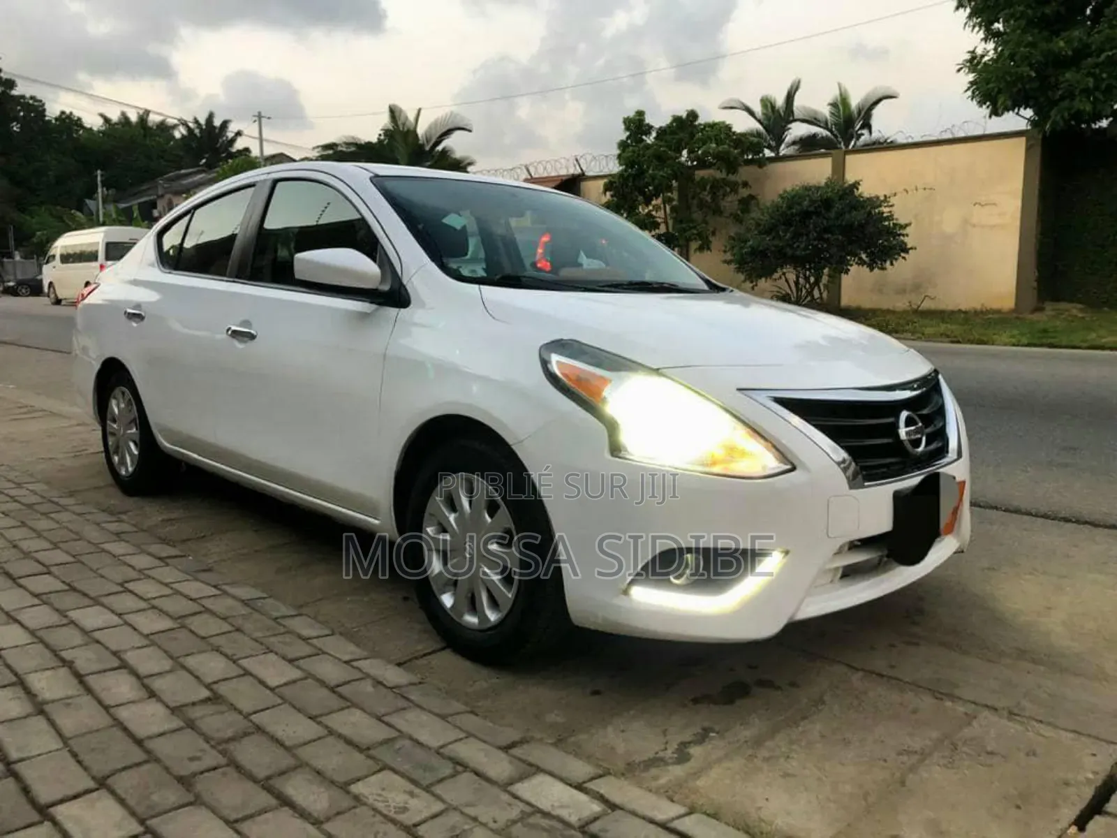 Nissan Versa 1.6 SV 2017 Blanc