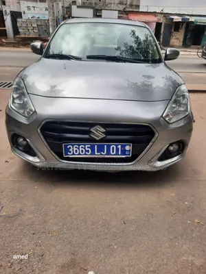 Photo - Suzuki Dzire 2022 Gris