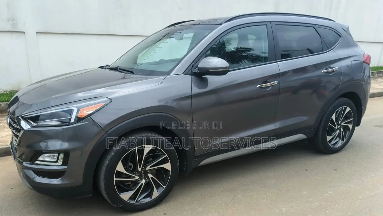 Hyundai Tucson Ultimate 2021 Gris