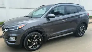 Hyundai Tucson Ultimate 2021 Gris