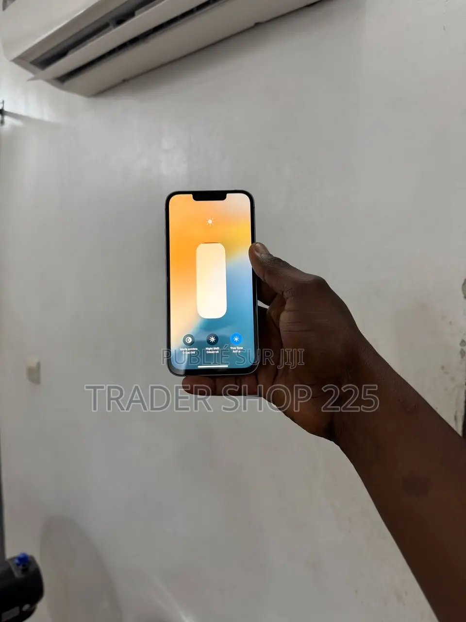 New Pomme iPhone 14 128 GB Bleu