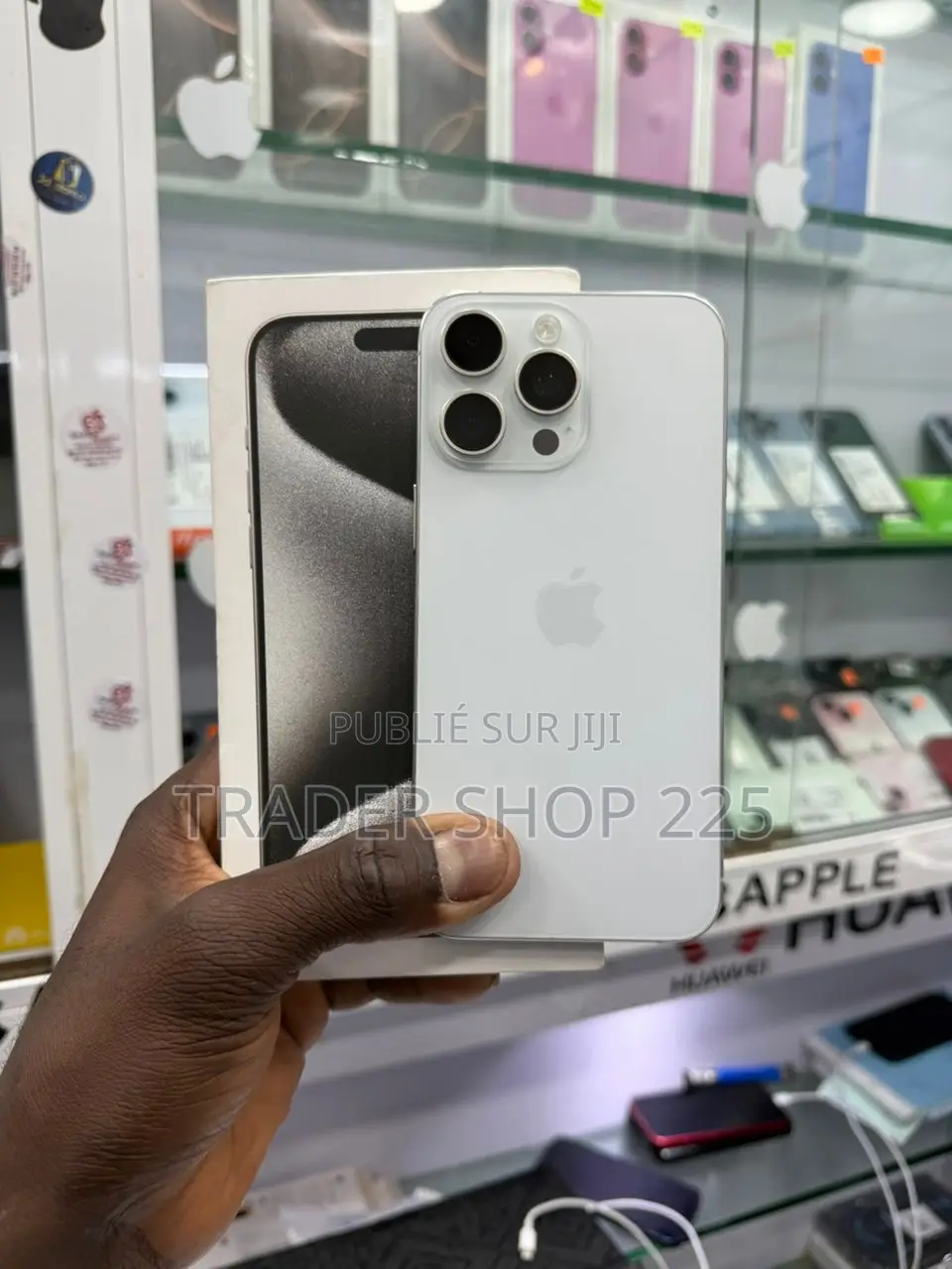 New Pomme iPhone 15 Pro Max 256 GB Argenté