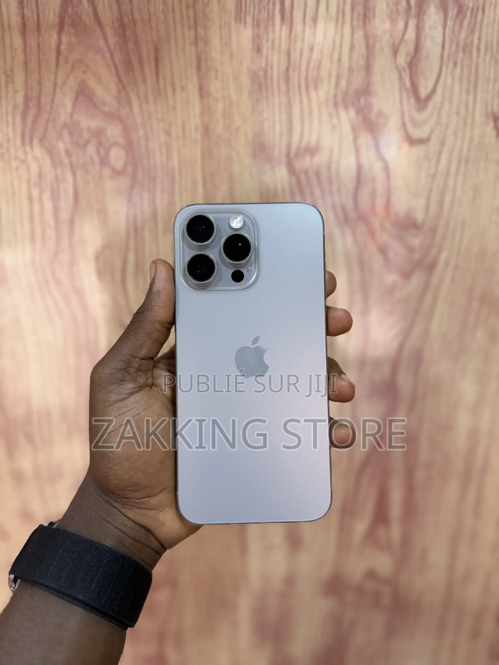 Pomme iPhone 15 Pro Max 256 GB Bronze