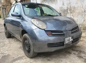 Nissan Micra 2005 Gris