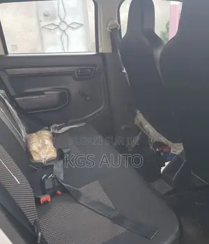 Suzuki S-Presso 2024 Gris