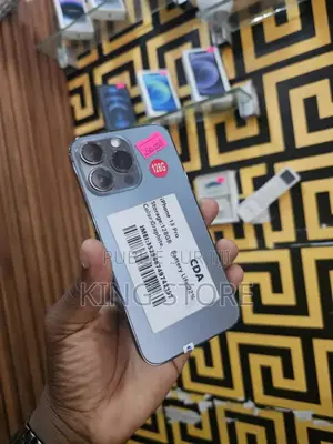 Photo - Apple iPhone 13 Pro 128 GB Gris