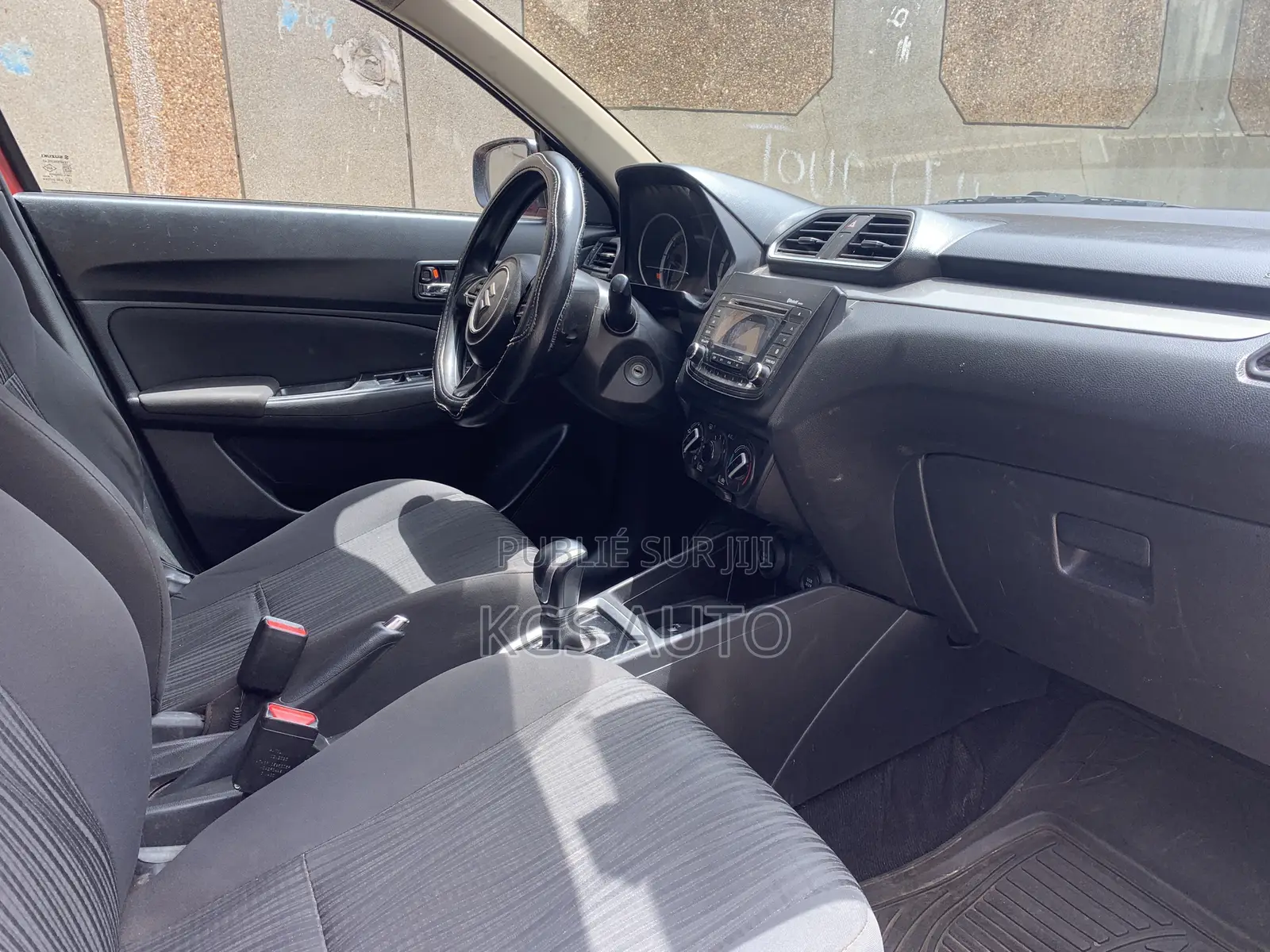 Suzuki Dzire 2023 Rouge