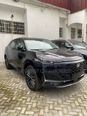 Photo - New Changan UNI-K 2.0 Petrol AWD 2024 Noir