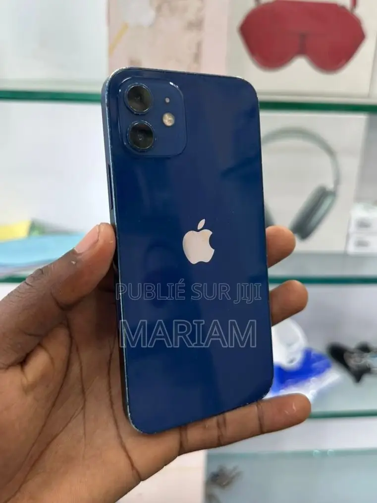 New Pomme iPhone 12 64 GB Bleu