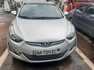 Photo - Hyundai Elantra SE 4dr Sedan (1.8L 4cyl 6A) 2015 Gris