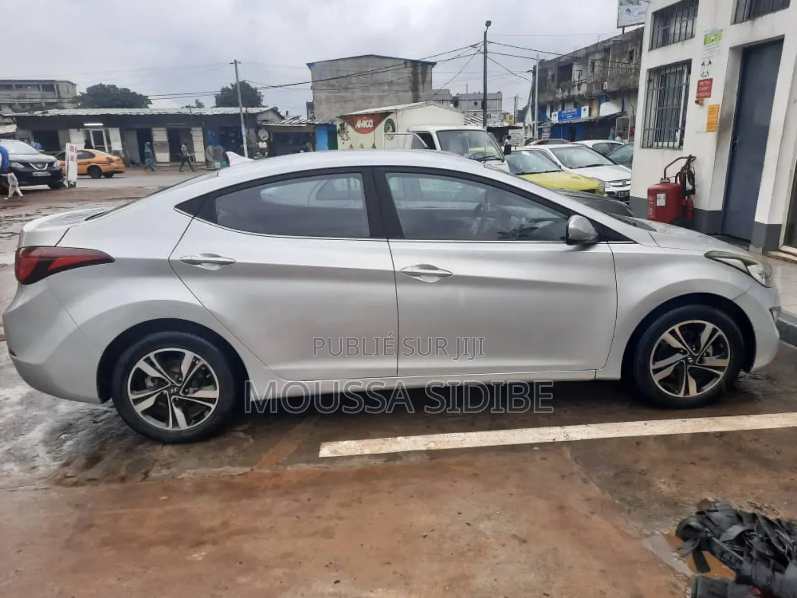 Hyundai Elantra SE 4dr Sedan (1.8L 4cyl 6A) 2015 Gris