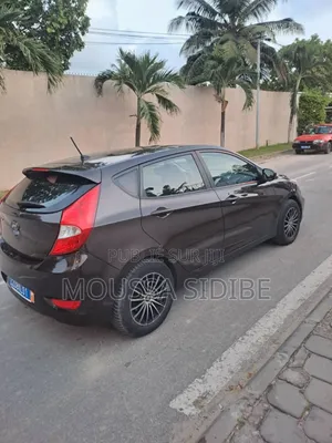 Hyundai Accent 2017 Gris