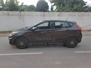 Hyundai Accent 2017 Gris