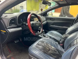 Hyundai Elantra Sport 2018 Blanc