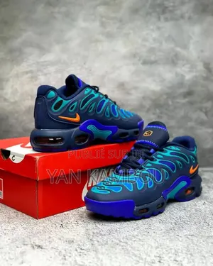 Photo - Nike Air Max Tn Plus Drift