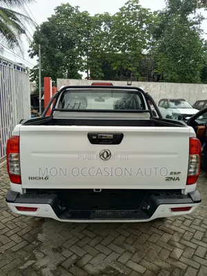 New Dongfeng Rich 6 2025 Blanc