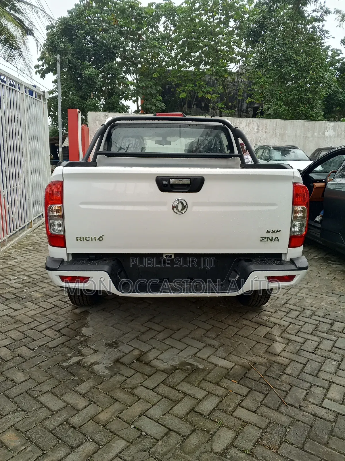 New Dongfeng Rich 6 2025 Blanc