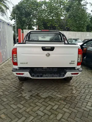 New Dongfeng Rich 6 2025 Blanc