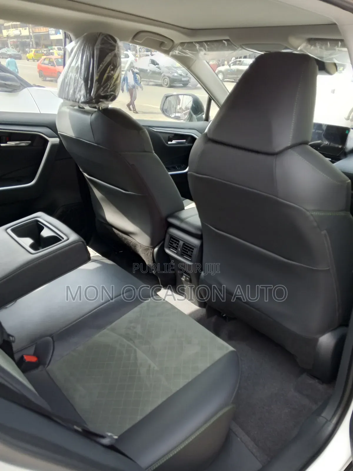 Neuf Toyota RAV4 XLE Premium 2025 Blanc