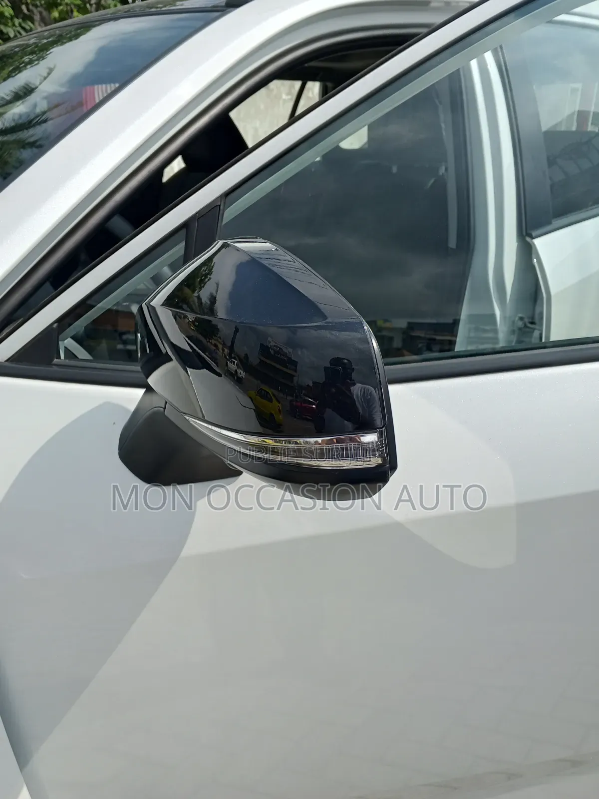 Neuf Toyota RAV4 XLE Premium 2025 Blanc