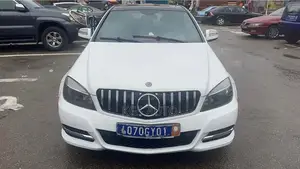 Photo - Mercedes-Benz C300 Luxury Sedan RWD (3.0L 6cyl 7A) 2009 Blanc