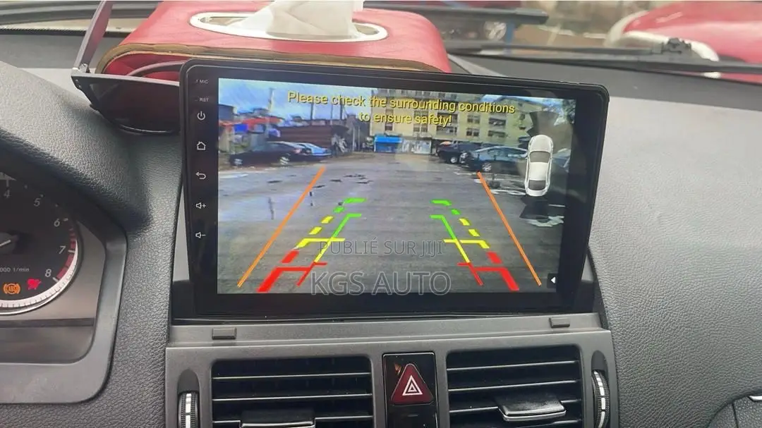 Mercedes-Benz C300 Luxury Sedan RWD (3.0L 6cyl 7A) 2009 Blanc