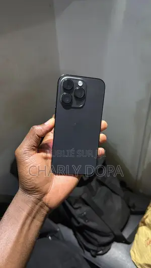 Photo - Apple iPhone 14 Pro 128 GB Noir