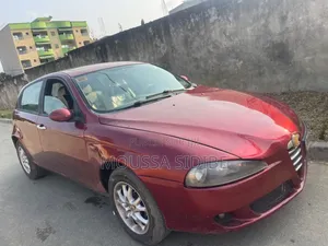 Alfa Romeo 147 2006 Marron