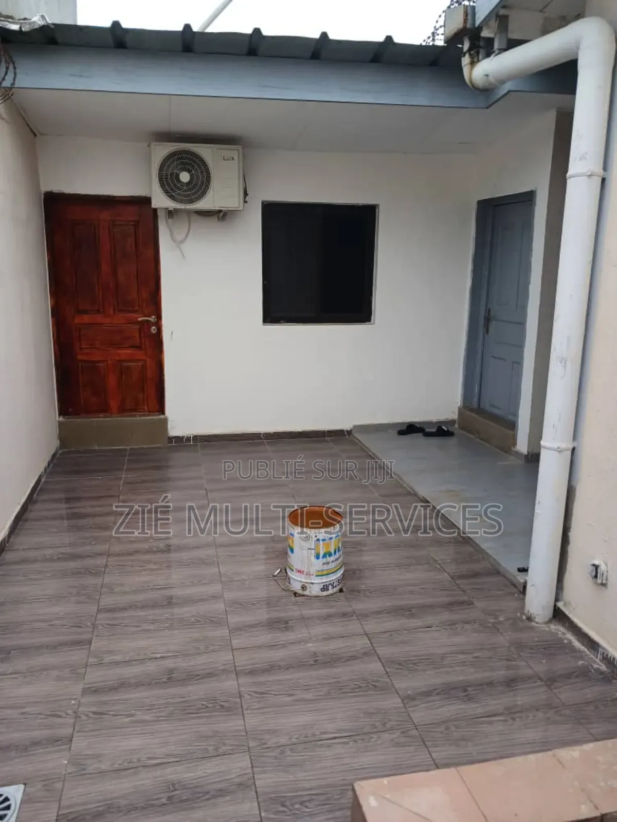 Furnished 4chbre Villa dans Zié Multi-Service, Cocody à Vendre