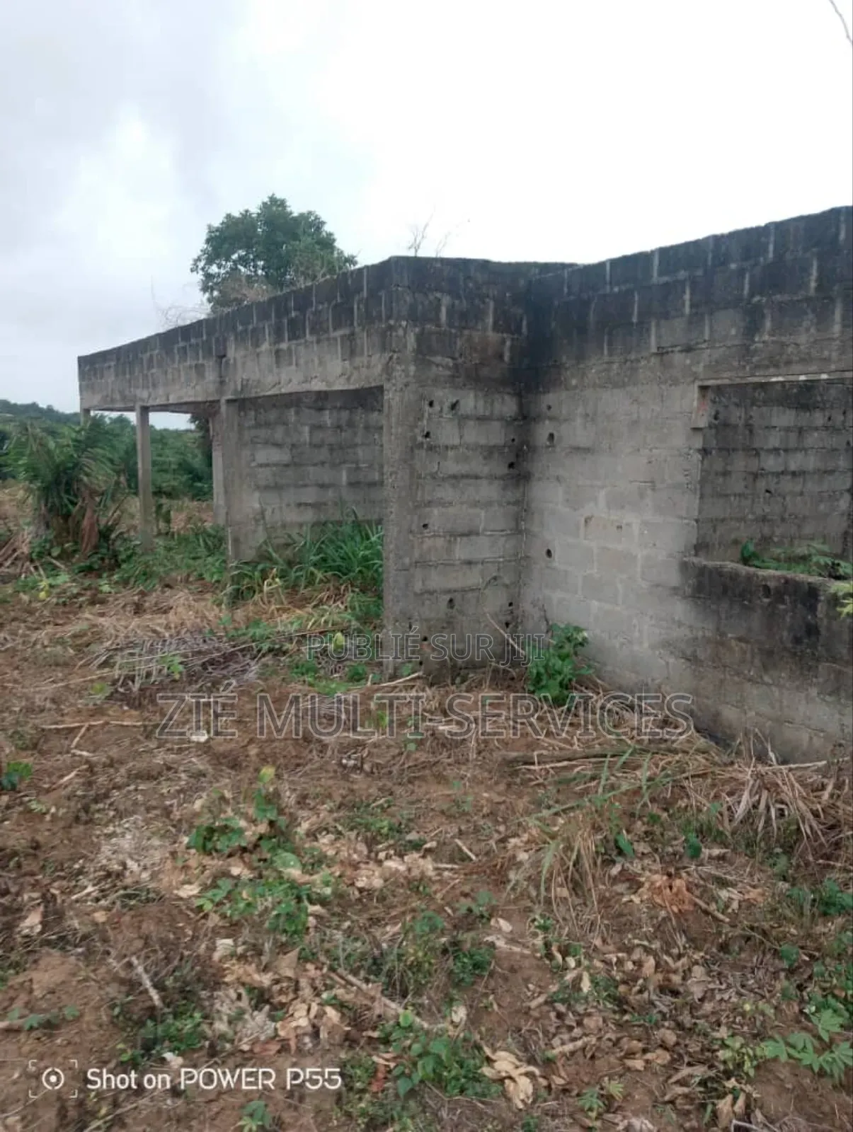 6chbre Maison dans Zié Multi-Service, Songon à Vendre