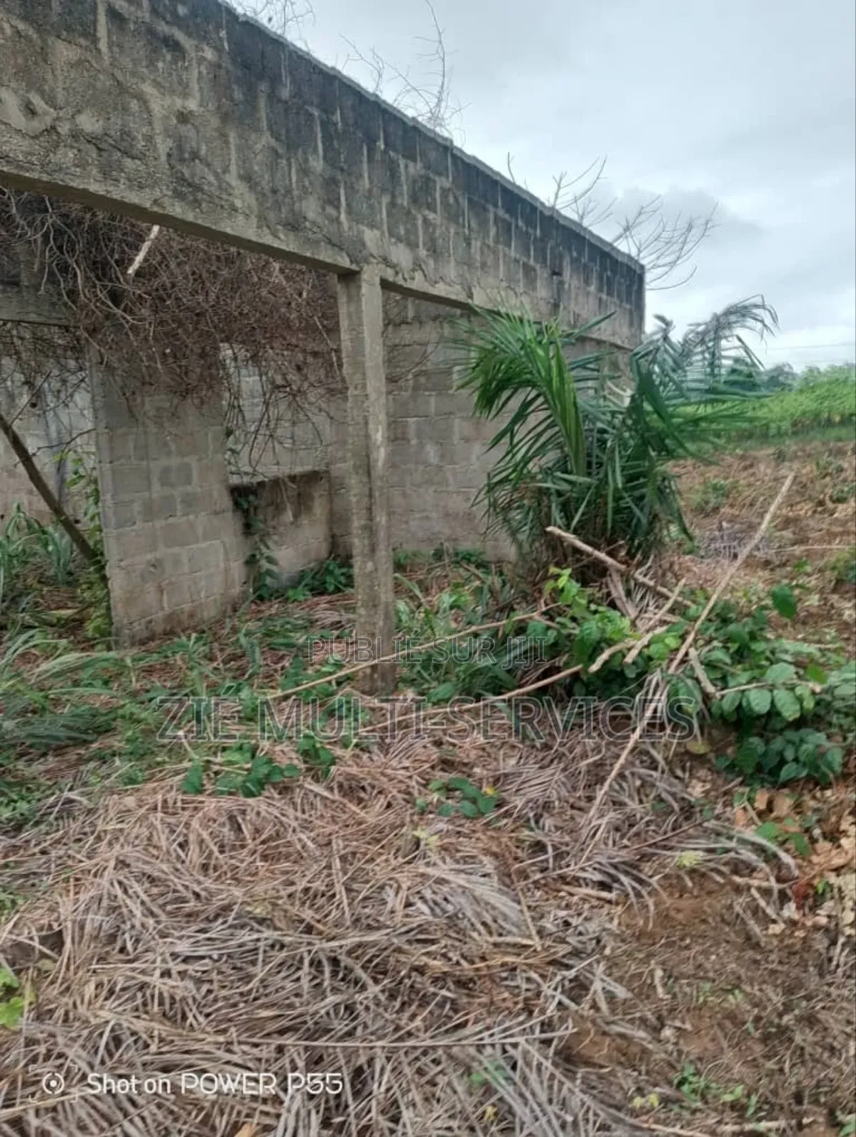 6chbre Maison dans Zié Multi-Service, Songon à Vendre