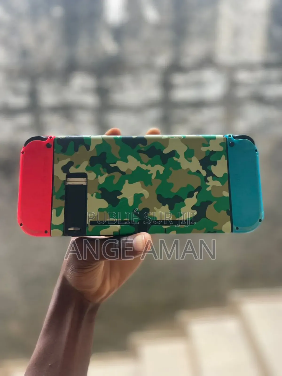 Nintendo Switch D’Occasion en Bon État.