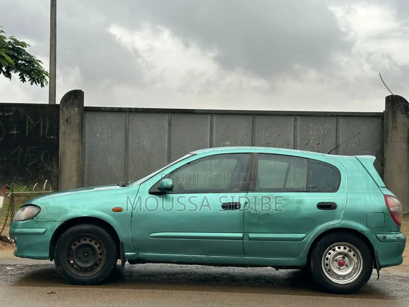 Nissan Almera 2000 Vert