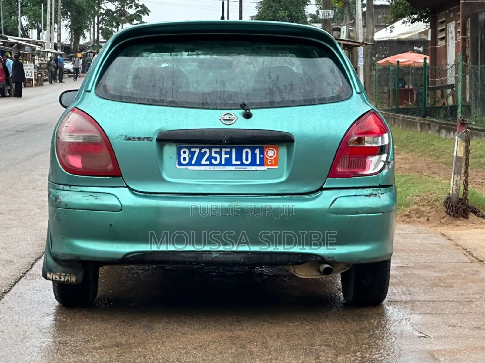 Nissan Almera 2000 Vert