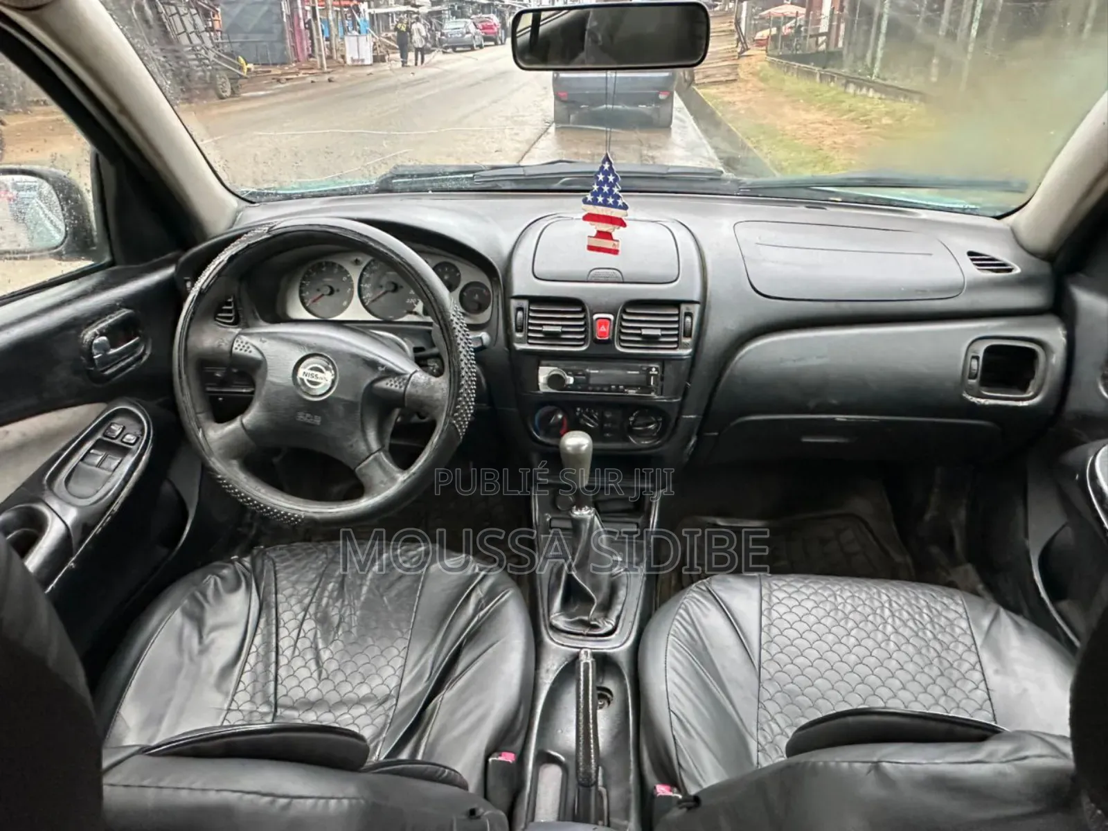 Nissan Almera 2000 Vert