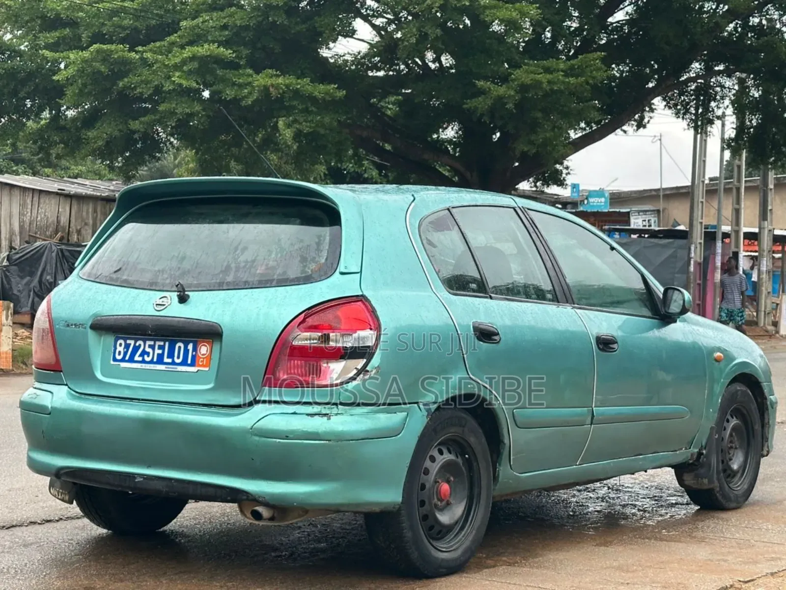 Nissan Almera 2000 Vert