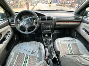 PEUGEOT 406 2001 Vert