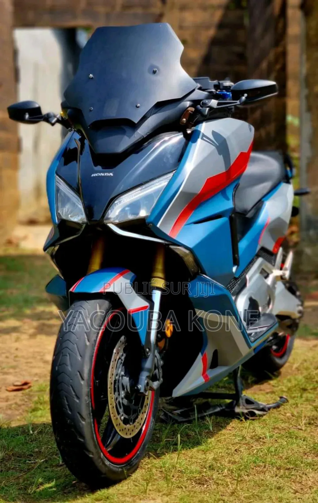 Neuf Honda Forza 2022 Bleu